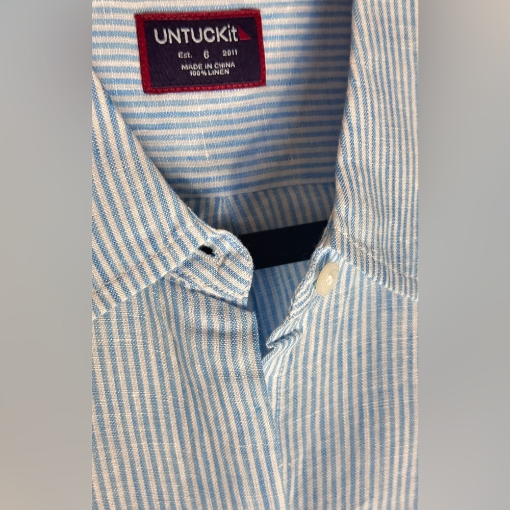 UNTUCKit Women's Blue Pinstripe Button Down Shirt - Picture 3 of 5